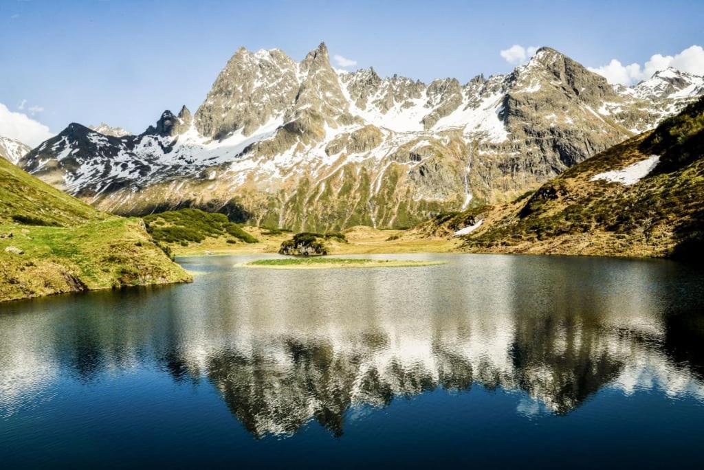 Pete Alpine Boutique Hotel - Klein Und Fein - Private Spa Suiten Und Zimmer Sankt Anton am Arlberg Kültér fotó
