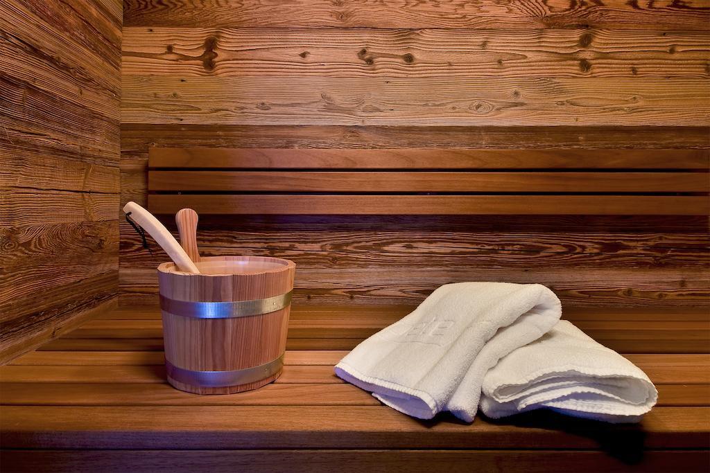Pete Alpine Boutique Hotel - Klein Und Fein - Private Spa Suiten Und Zimmer Sankt Anton am Arlberg Szoba fotó